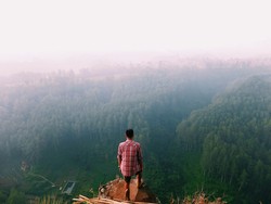 Anak Muda, Liburannya ke Bandung! (1)