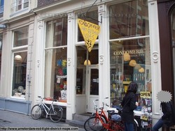 Inilah Toko Kondom Pertama di Dunia