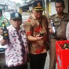 Satpol PP Sosialisasikan Larangan Berjualan Minol