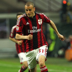 Milan Ingin Sapu Bersih Kemenangan, Dimulai dari Inter