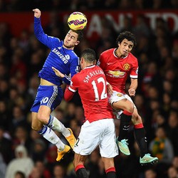 Chelsea, Ujian Konsistensi Manchester United