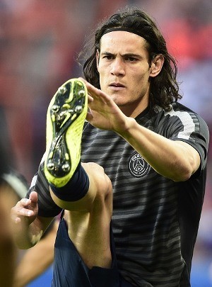 Dirumorkan Bakal Hengkang, Cavani: Saya Tetap di PSG