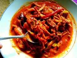 Pesona Sumatra Barat, Dari Kuliner Nikmat Sampai Rumah Gadang