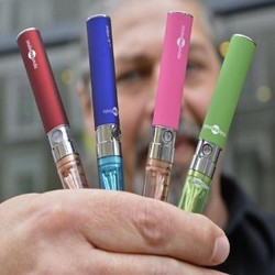 Ini Alasan Mendag Gobel Bakal Larang Rokok Elektronik