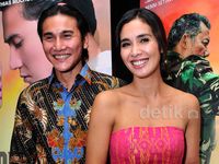 Keserasian Vino dan Marsha di Premiere Film 'ToBa Dreams'