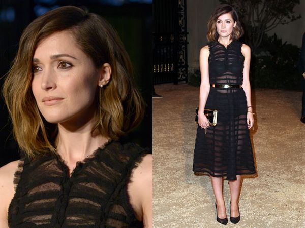 Berbusana Menerawang, Rose Byrne Pamer Underwear