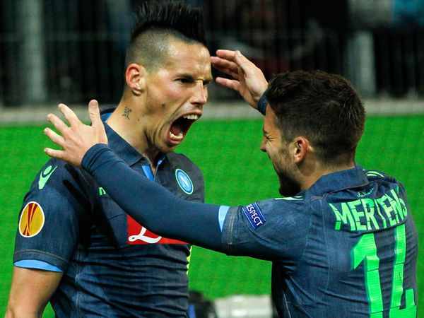 Napoli Tumbangkan Wolfsburg 4-1