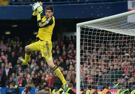 Courtois Lebih Baik daripada De Gea