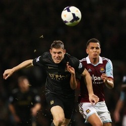 The Citizens yang Sedang Terluka Mencari Pelipur Lara