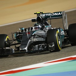 Rosberg Terdepan, Mercedes Kembali Berkuasa