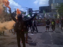 Siang Ini, Ribuan Bonek Serbu Lokasi Kongres Luar Biasa PSSI