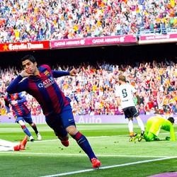 Gol Cepat Suarez dan Gol Injury Time Messi Antar Barca Tundukkan Valencia