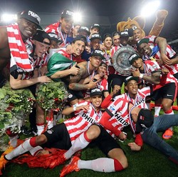 Kerja Keras PSV Menjelma Jadi Titel yang Sudah Ditunggu-tunggu