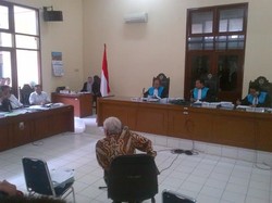 Laica Sebut Menkum Pelintir Putusan MPG, Kubu Agung: Anda yang Melintir!