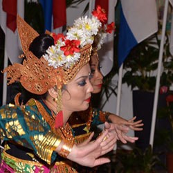 Kampanye Pengakuan UNESCO, Tari Legong Dipertunjukkan di Belanda
