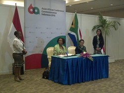 Menlu Retno dan Menlu Afsel Tanda Tangani MoU Kerjasama Bilateral