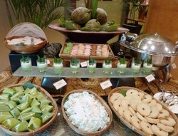 Aneka Jajanan Pasar Hingga Nasi Tumpeng Manjakan Lidah Tamu KAA