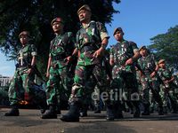 TNI dan Polisi Siaga di JCC