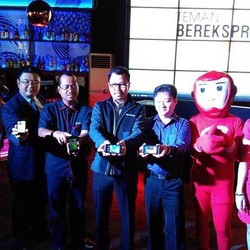 Smartfren Lepas Ponsel Terakhir CDMA-GSM