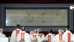 Kain Kafan Turin Dipamerkan Kembali di Katedral Kota Turino