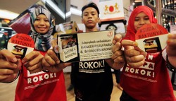 Catat! Tak Ada Tempat Bagi Perokok di Stasiun dan Tempat Umum Lainnya