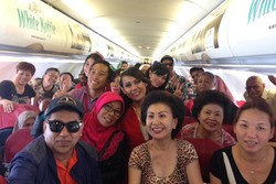 Seru! Aneka Tanggapan Traveler Soal Kartini Flight AirAsia