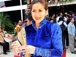 Jadi Anggota DPR, Venna Melinda Belum Rindu Dunia Hiburan