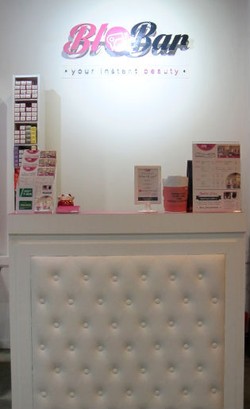 Blo Bar, Salon Blow Rambut Cepat di Kemang