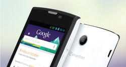 Smartfren Bagikan Ribuan Andromax Pada Babinsa