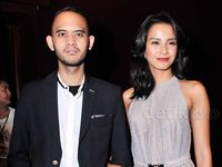 Kirana Larasati Gandeng Pacar di Premiere Film