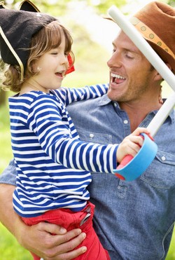 Kegiatan Seru yang Bisa Dilakukan untuk Mengakrabkan Ayah dan Anak