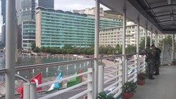 Bundaran HI Ditutup, Masyarakat tak Boleh Melintas saat Mobil Delegasi Lewat