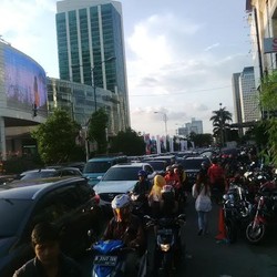Rekayasa Lalin, Jalan Asia Afrika Arah Blok M Macet Total