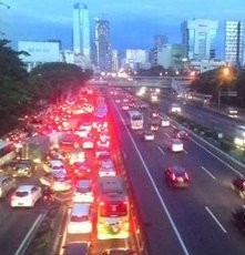Lalin ke Arah Kuningan Jaksel Mulai Macet, Ini Penampakannya