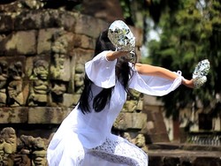Sebelum Menari, Mila Rosinta Punya Ritual Unik