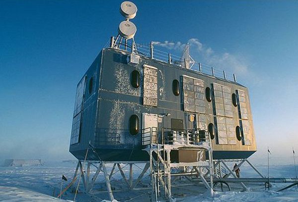 Mengintip Tempat-tempat Paling Terpencil di Muka Bumi