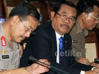 Komisi III Rapat Bareng Kapolri dan Jaksa Agung