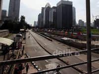 Jalan Jenderal Sudirman Ditutup