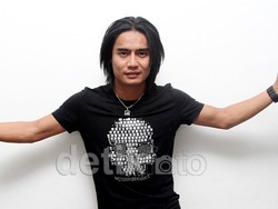 Dituding Menipu, Charly Van Houten Dipolisikan Pengusaha