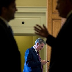 Awas! WiFi Gratis Bisa Bikin Ponsel Meringis