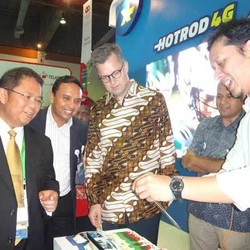 XL Sediakan Layanan Komunikasi bagi Delegasi KAA