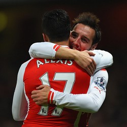 Skuat Arsenal Mengejutkan Alexis, Cazorla yang Paling Spektakuler