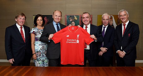 Liverpool Masih Disponsori Standard Chartered Hingga 2019