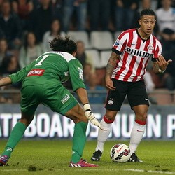 Depay Mirip Ronaldo Muda