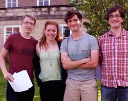 Terpisah 15 Tahun, Kakak & Adik Bertemu Lagi karena Jodoh di Tinder