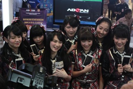 Phablet Advan Duet dengan JKT 48