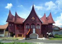 Cantiknya Nagari Koto Gadang di Sumbar