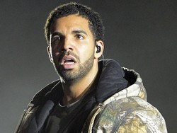 Benarkah Drake Punya Anak dari Pramusaji Klub Malam?