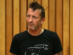 Akui Pernah Rencanakan Pembunuhan, Phil Rudd AC/DC Terancam 7 Tahun Penjara
