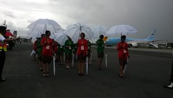 Gerimis di Bandara Bandung, Pasukan Umbrella Girl Disiapkan